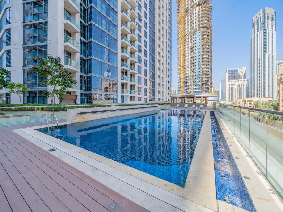 Nouveau Art Deco 3Br With Burj & Canal Views Дубай Екстер'єр фото