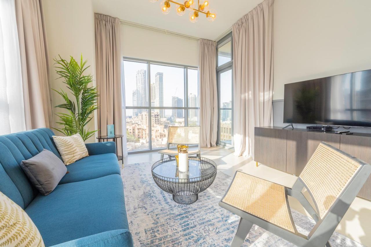 Nouveau Art Deco 3Br With Burj & Canal Views Дубай Екстер'єр фото